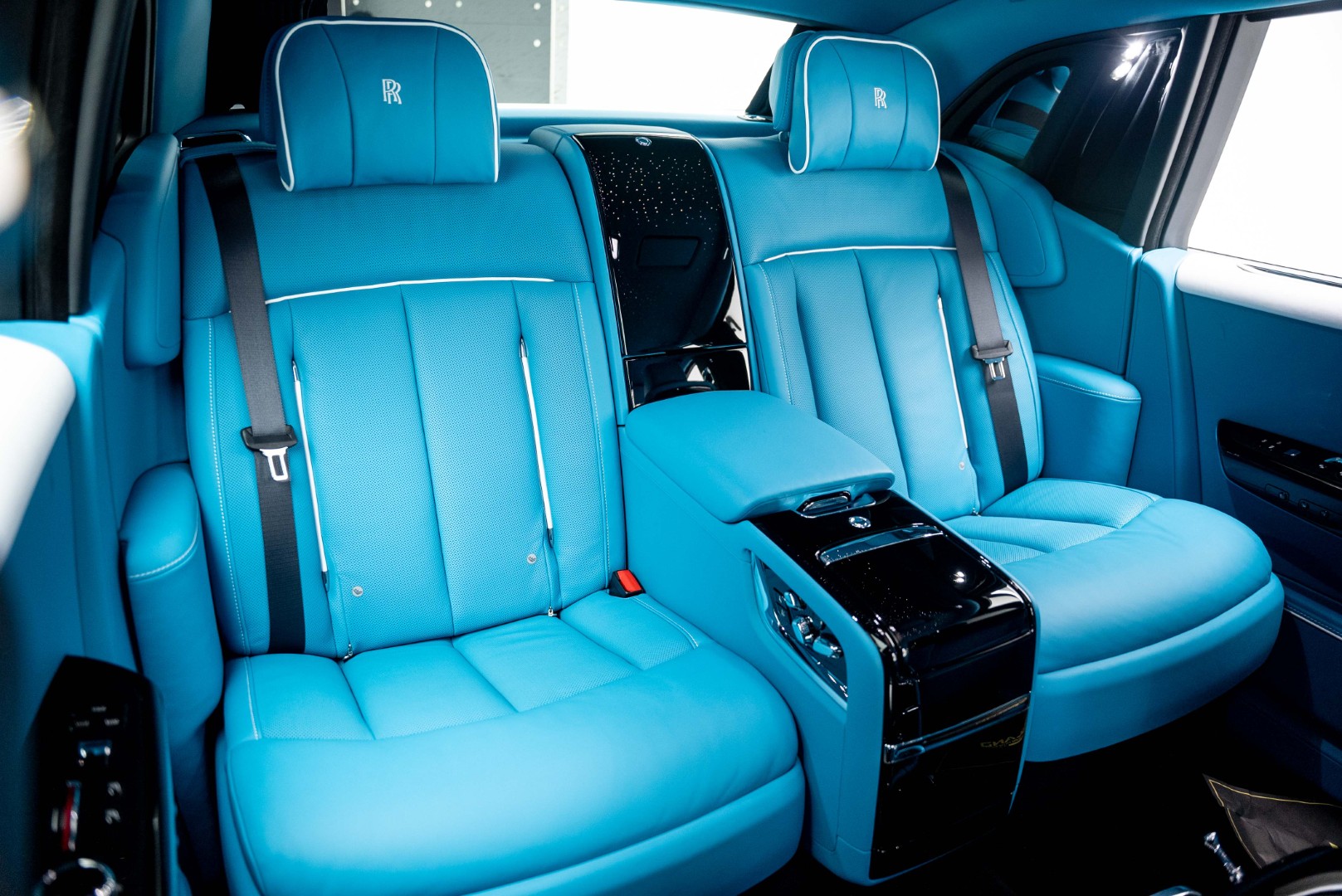 2024 ROLLS ROYCE PHANTOM MONTE CARLO1 OF 25 BESPOKE SOUND SYSTEM. IMMERSIVE SEATS.